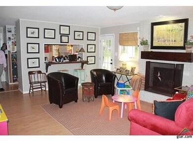 815 Rhodes Dr, Tyler, TX 75701 - photo 3