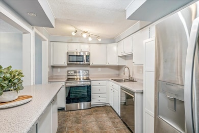 7503 Bavarian Dr unit 19, Germantown, TN 38138 - photo 3