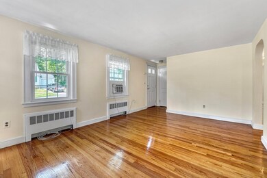 154 Cobleigh St, Westwood, MA 02090 - photo 4