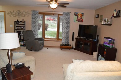 W225N176 Lexington Dr, Waukesha, WI 53186 - photo 6