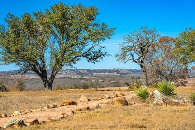 65 Highridge Ln, Fredericksburg, TX 78624 - photo 2