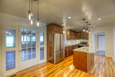 104 Robin Dr, Portland, TN 37148 - photo 4