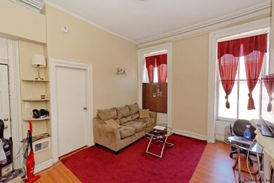 360 Madison Ave, Albany, NY 12210 - photo 4