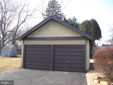 26 Davis Ave, Broomall, PA 19008 - photo 3