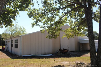 55x40 barn with 110 electric and 220 hook ups