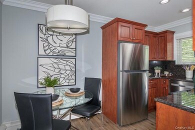 45 Golden Ave unit J07, Deer Park, NY 11729 - photo 4