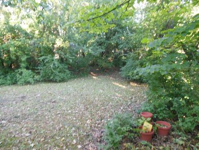 329 N River Glen Ave, Elmhurst, IL 60126 - photo 6