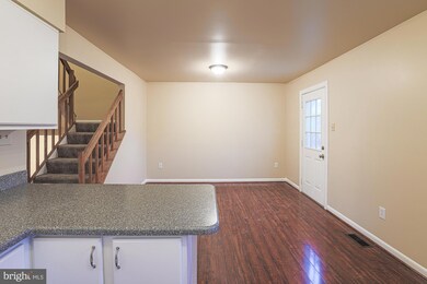 646 Glynlee Ct, Reisterstown, MD 21136 - photo 7