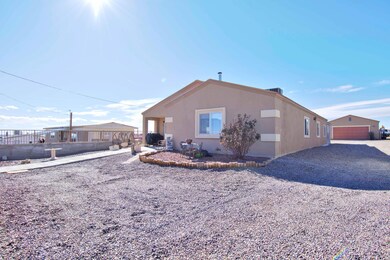 807 20th St NW, Rio Rancho, NM 87124 - photo 3