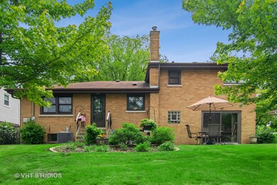 886 S Kent Ave, Elmhurst, IL 60126 - photo 5