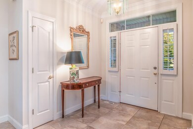 Entrance foyer with crown molding