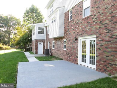 902 Winhall Way, Silver Spring, MD 20904 - photo 4