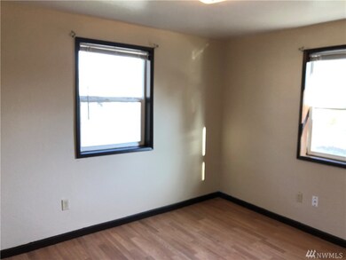 2565 Beech St, Longview, WA 98632 - photo 6