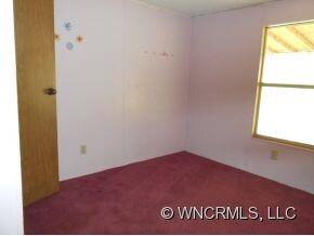 35 Thunder Bay Ln, Hendersonville, NC 28792 - photo 5