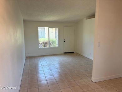 3120 N 67th Ln unit 17, Phoenix, AZ 85033 - photo 3