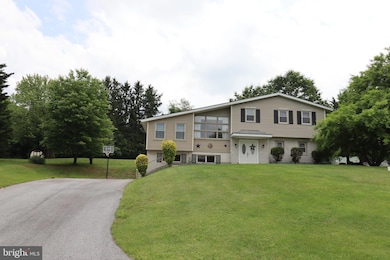 49 Valley View Dr, Hanover, PA 17331 - photo 3