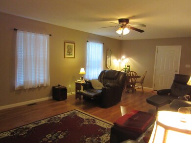 110 W Hendron Chapel Rd, Knoxville, TN 37920 - photo 7