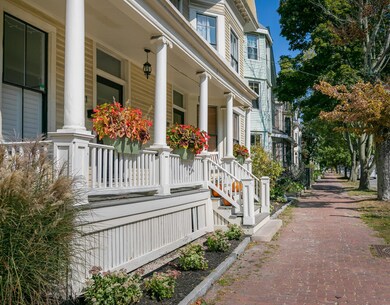 521 Cumberland Ave Portland ME-large-002