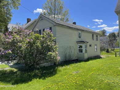 25 Pope St, Great Barrington, MA 01230 - photo 3