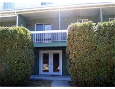 84 Fuller St unit 3, Ludlow, MA 01056 - photo 3