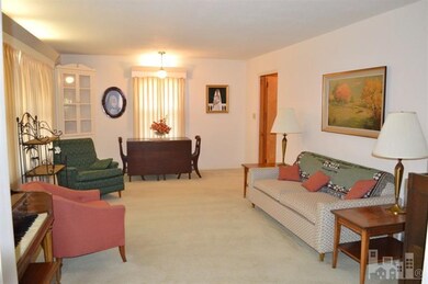 106 N Bickett St, Burgaw, NC 28425 - photo 3