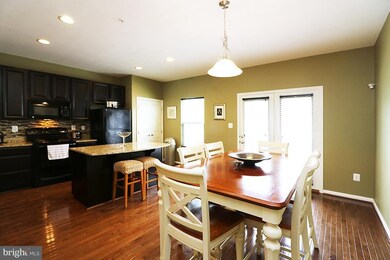 3925 Broadheath Cir, Burtonsville, MD 20866 - photo 2