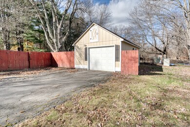 33 Johnson Ave, Plainville, CT 06062 - photo 3