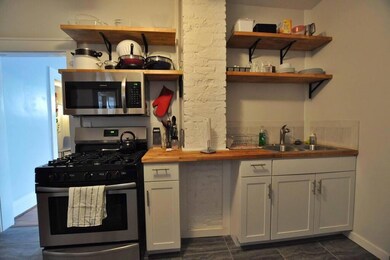 787 A Kitchen 4