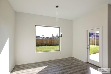 517 N Park Place Dr, Weslaco, TX 78599 - photo 7