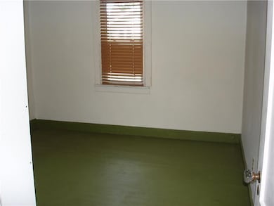 301 4th Ave, New Kensington, PA 15068 - photo 7