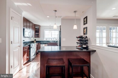 4113 S Four Mile Run Dr unit 403, Arlington, VA 22204 - photo 4