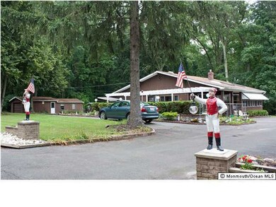 6 Syngle Way, Morganville, NJ 07751 - photo 2