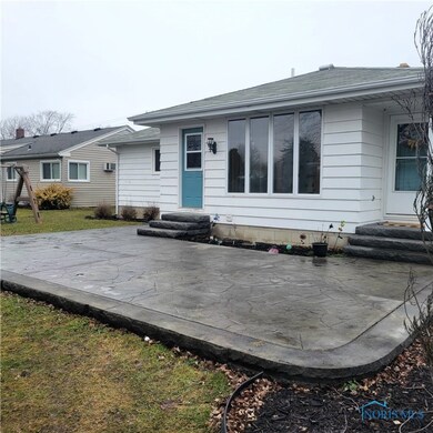 701 W College Ave, Woodville, OH 43469 - photo 4