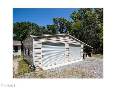 Parking Lot/Garage