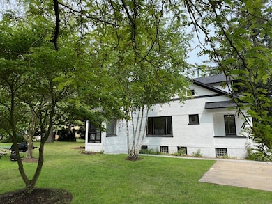 312 S Whittaker St, New Buffalo, MI 49117 - photo 2