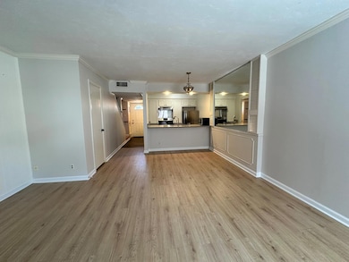 6501 E Hill Dr unit 106, Austin, TX 78731 - photo 2