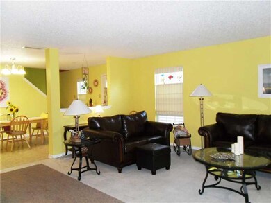 928 Ravine Dr, Franklin, IN 46131 - photo 3