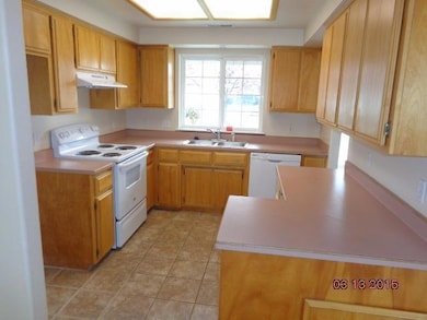 2641 Montara Dr, Medford, OR 97504 - photo 5