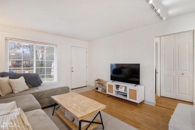 26435 Tawas St, Madison Heights, MI 48071 - photo 5