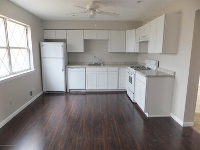 Eat in Kitchen