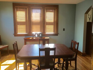 Formal dining room