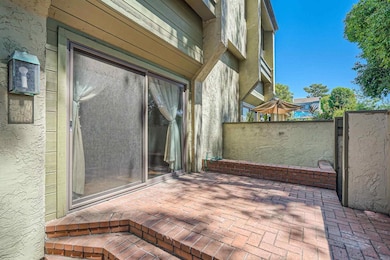 3253 Caminito Eastbluff unit 28, La Jolla, CA 92037 - photo 4