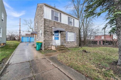 20506 Clare Ave, Maple Heights, OH 44137 - photo 2