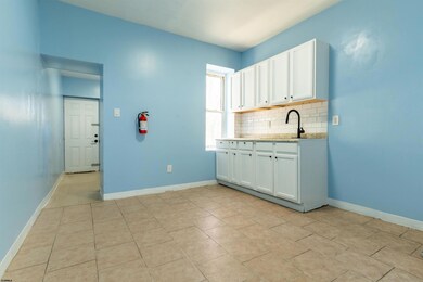 1608 Holcaine St, Camden, NJ 08104 - photo 4