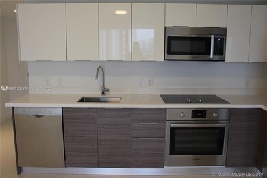 Brickell Ten unit 810, Miami, FL 33130 - photo 6