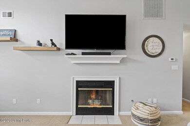 9502 Deer Trail Place, Louisville, KY 40228 - photo 5