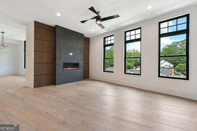 8200 Main St unit 1208, Woodstock, GA 30188 - photo 3