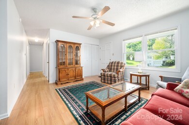Living Room toward hall