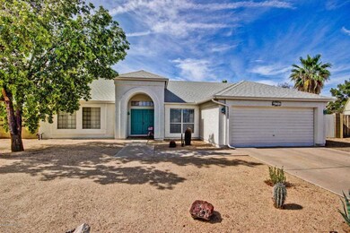 733 N Cactus Way, Chandler, AZ 85226 - photo 3