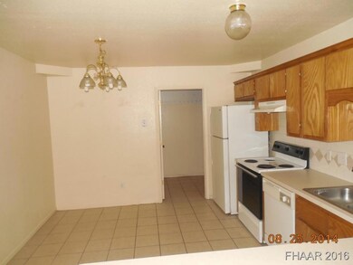 1212 Walt Morgan Cir, Copperas Cove, TX 76522 - photo 3